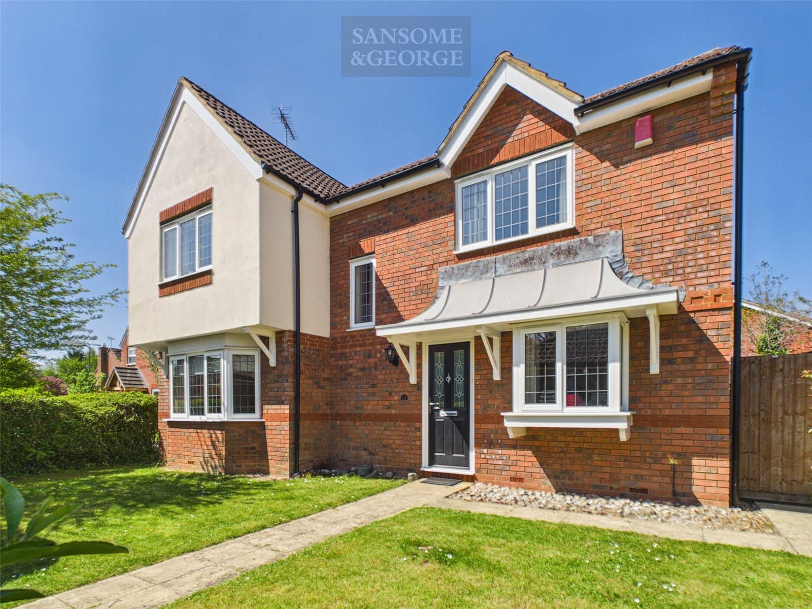 Farriers Close, Bramley, Tadley, Hampshire, RG26 5AX