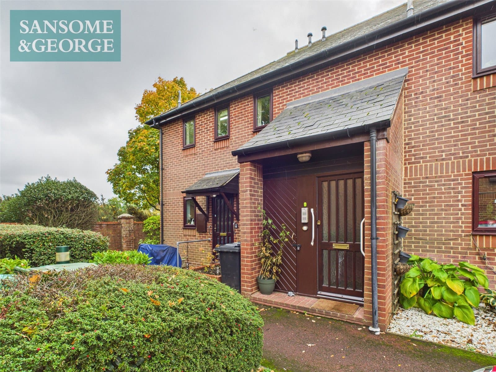 Badgers Croft, Victoria Road, Mortimer Common, Reading, RG7 3SW