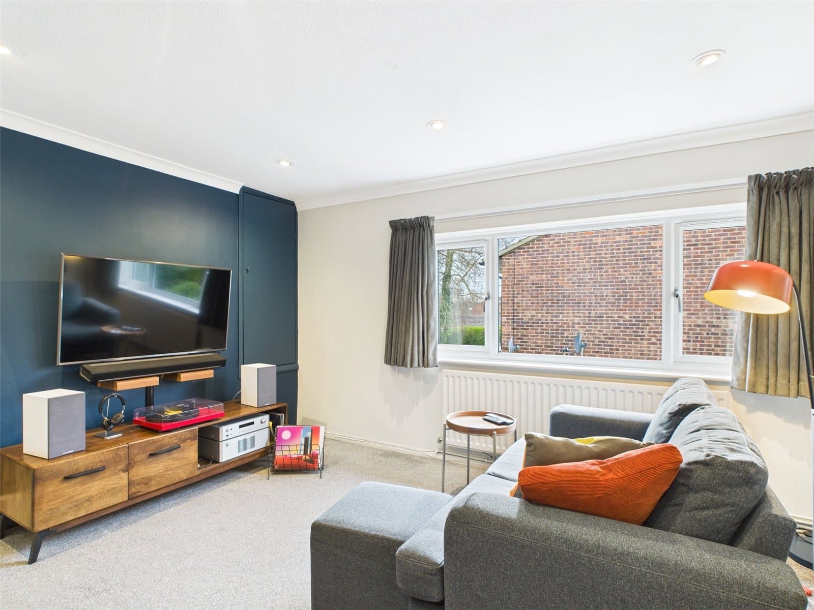 Corsham Road, Calcot, Reading, Berkshire, RG31 7ZH