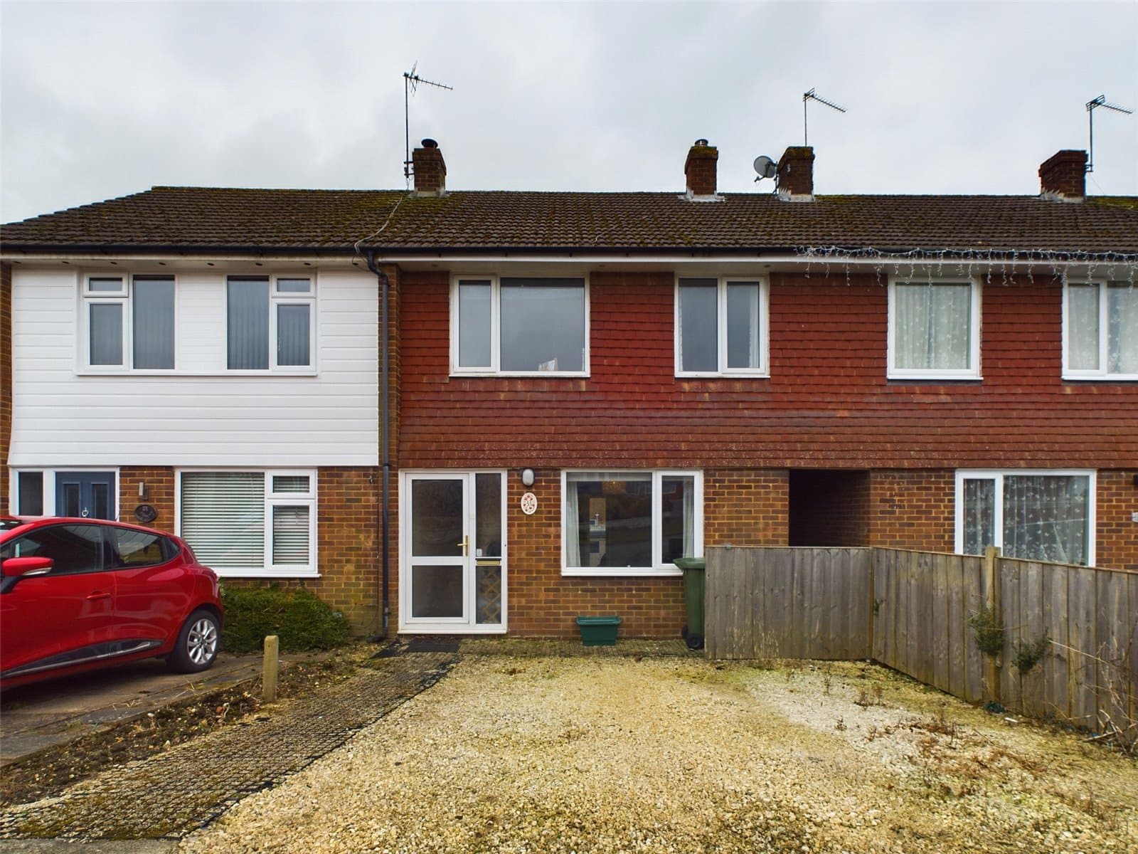 Silverdale Road, Tadley, Hampshire, RG26 4JL