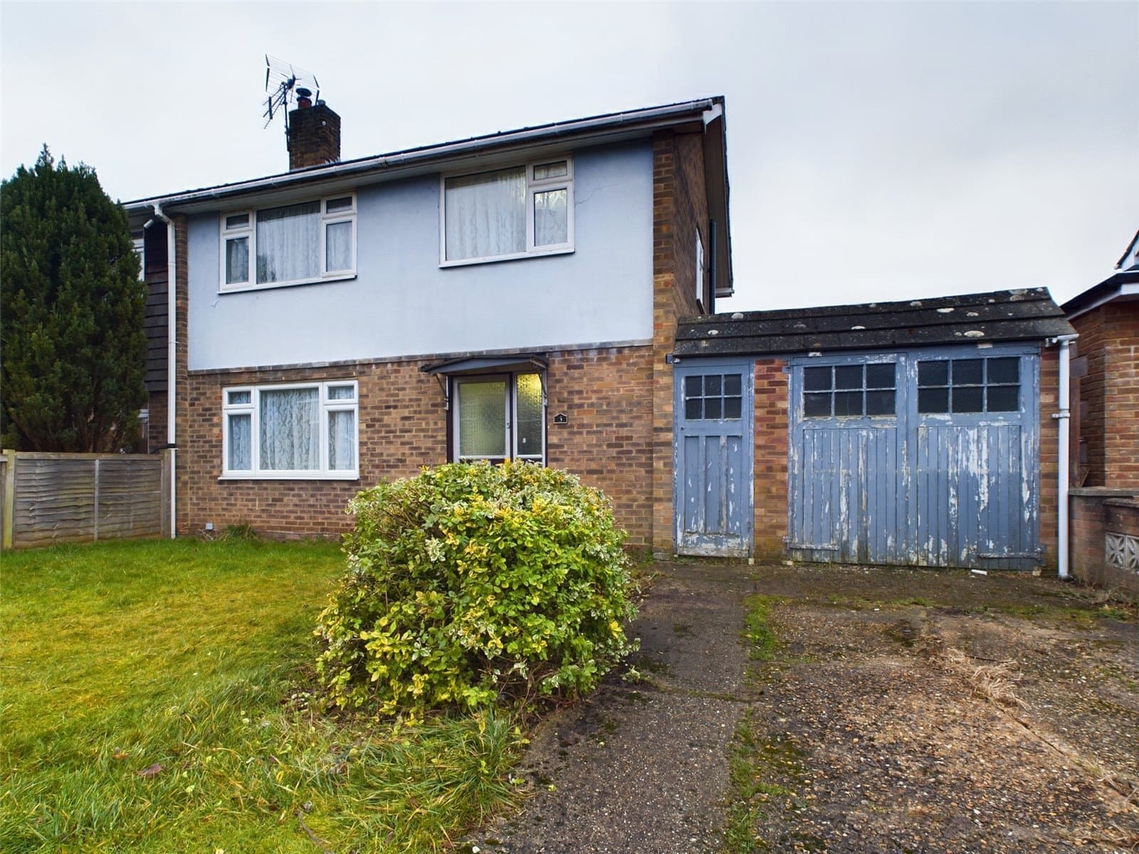 Giles Road, Tadley, Hampshire, RG26 3RJ