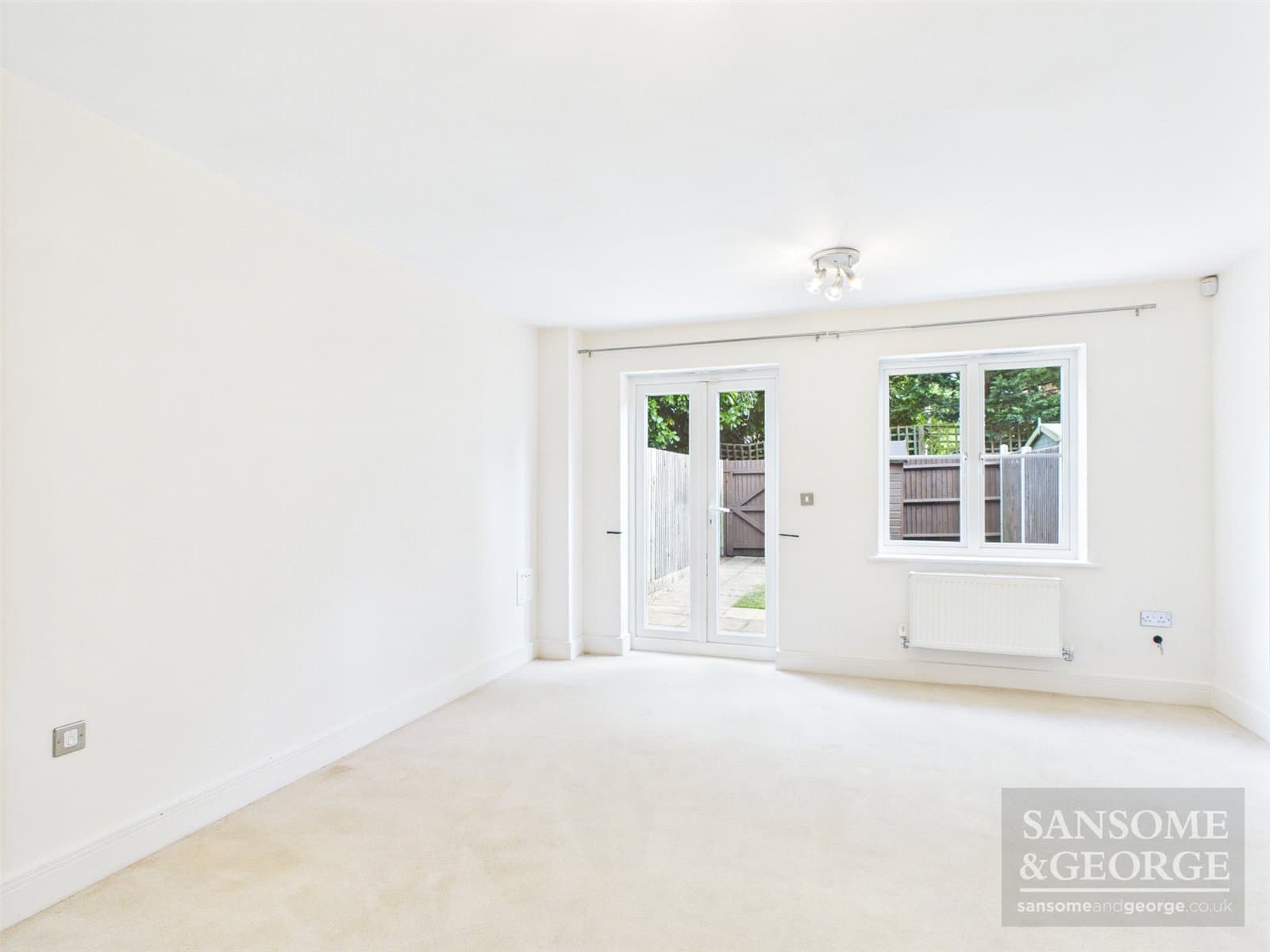 Breach Gardens, Sherfield-on-Loddon, Hook, Hampshire, RG27 0AW
