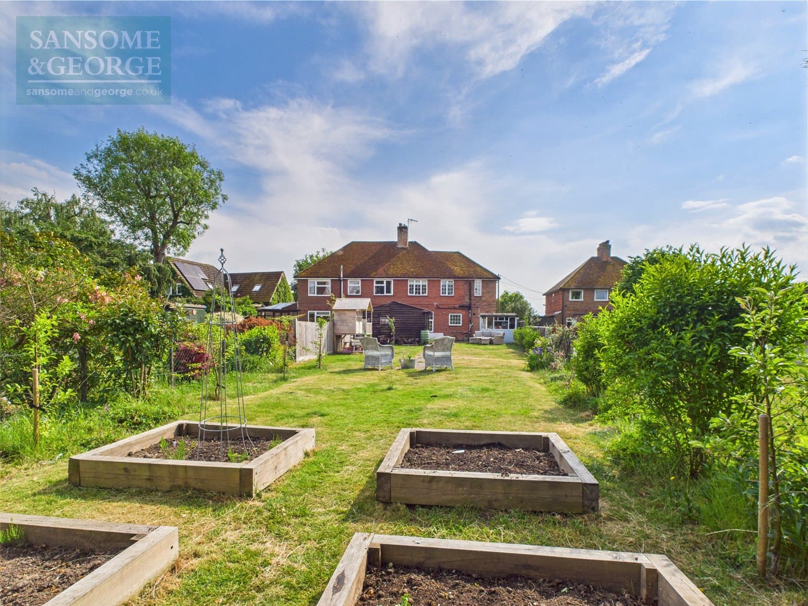 Northfield Road, Sherfield-on-Loddon, Hook, Hampshire, RG27 0DN