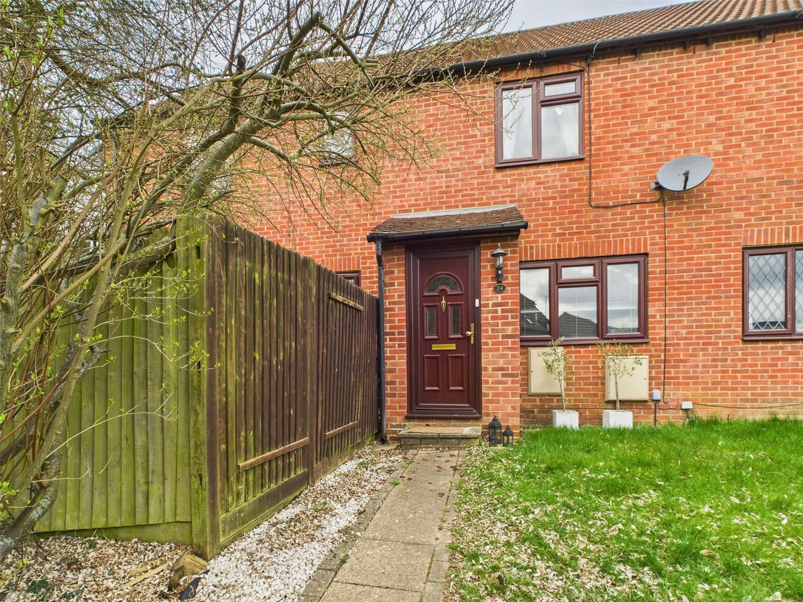 Sturbridge Close, Lower Earley, Reading, Berkshire, RG6 4EE