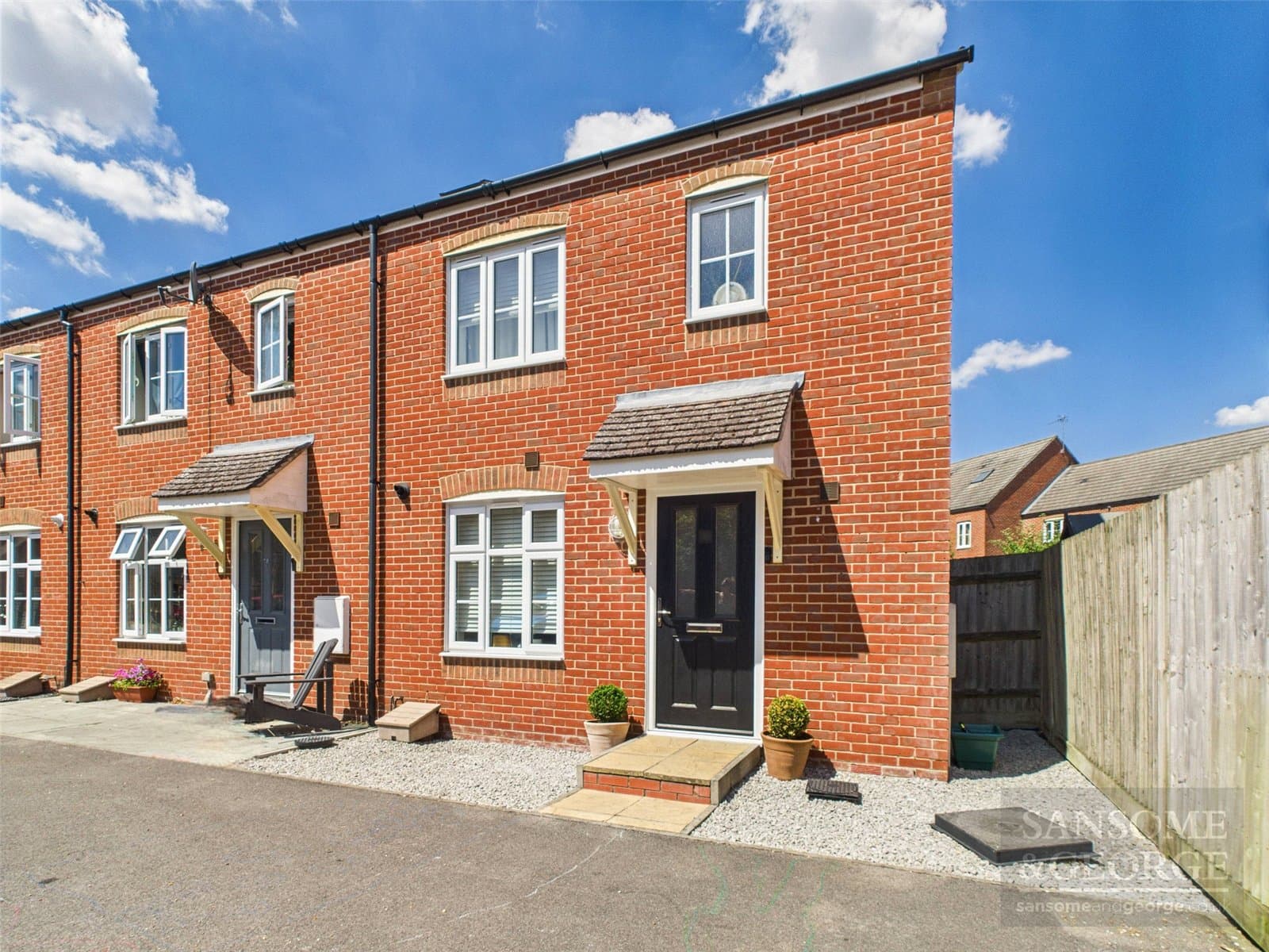 Kirby Drive, Bramley, Tadley, Hampshire, RG26 5FN