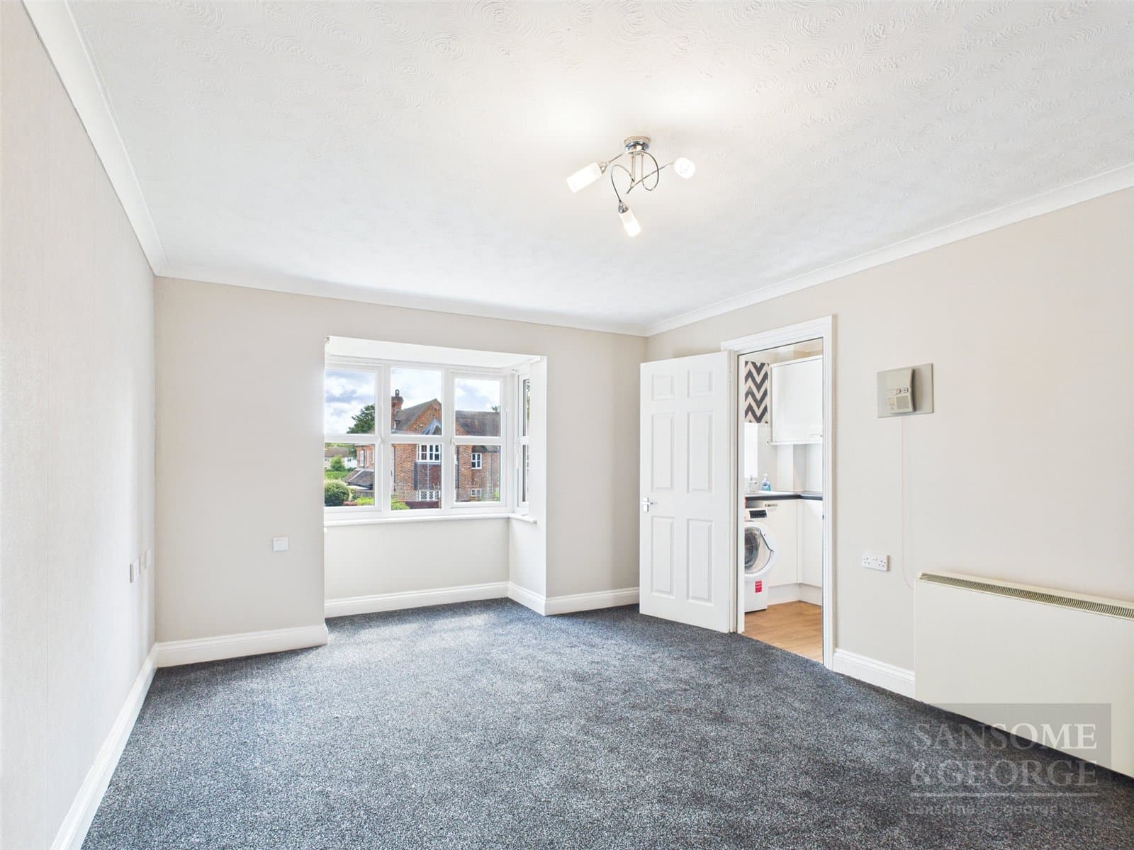 Burghfield Road, Reading, Berkshire, RG30 3NE