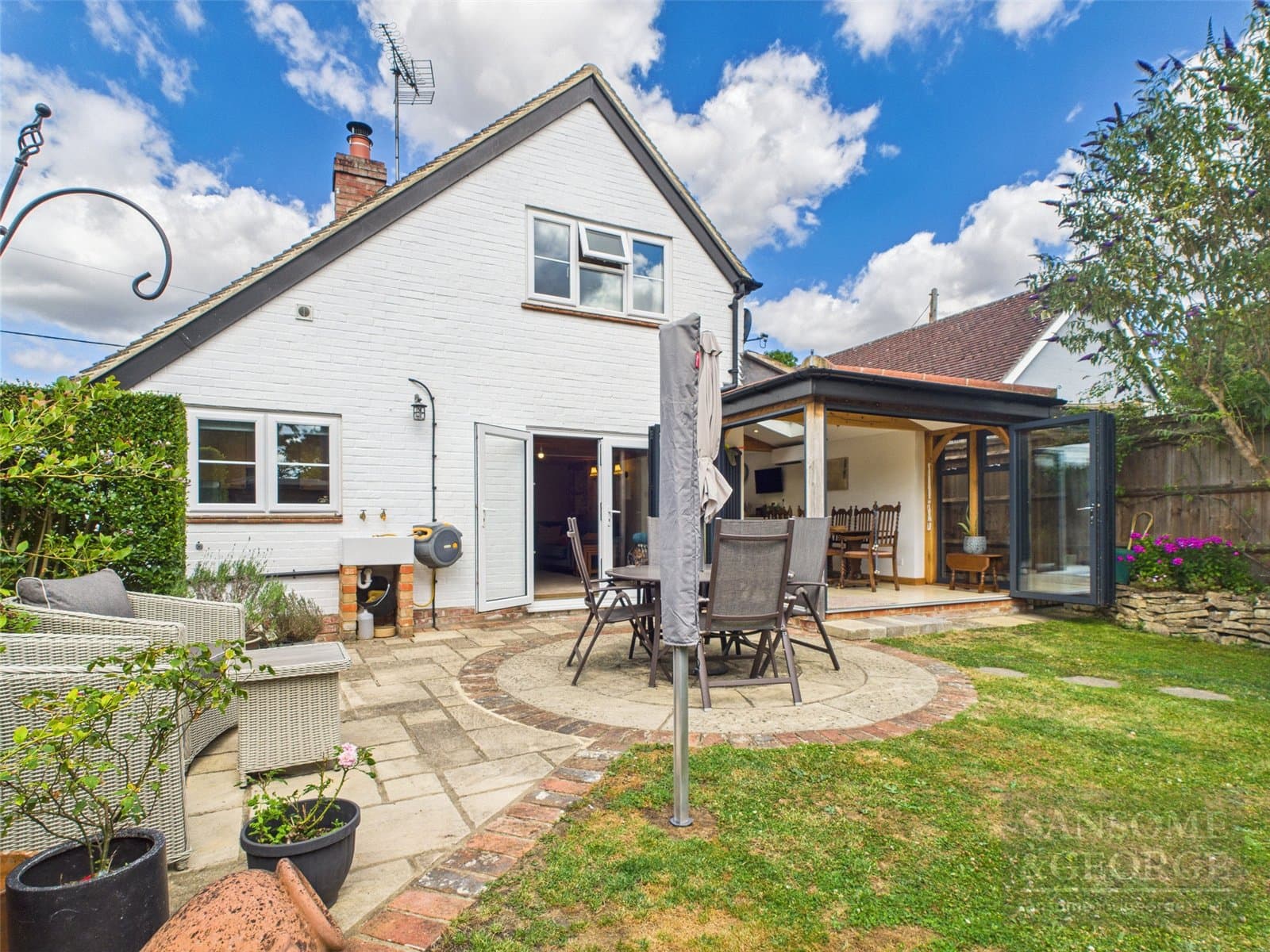 West Street, Tadley, Hampshire, RG26 3ST