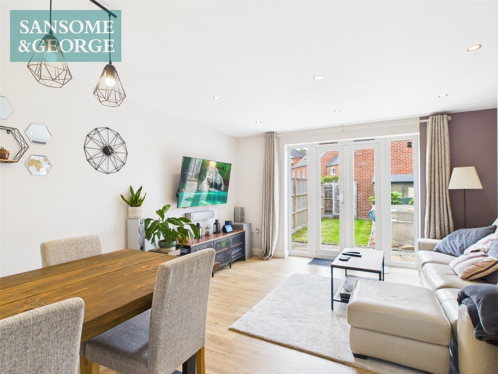 Kirby Drive, Bramley, Tadley, Hampshire, RG26 5FN