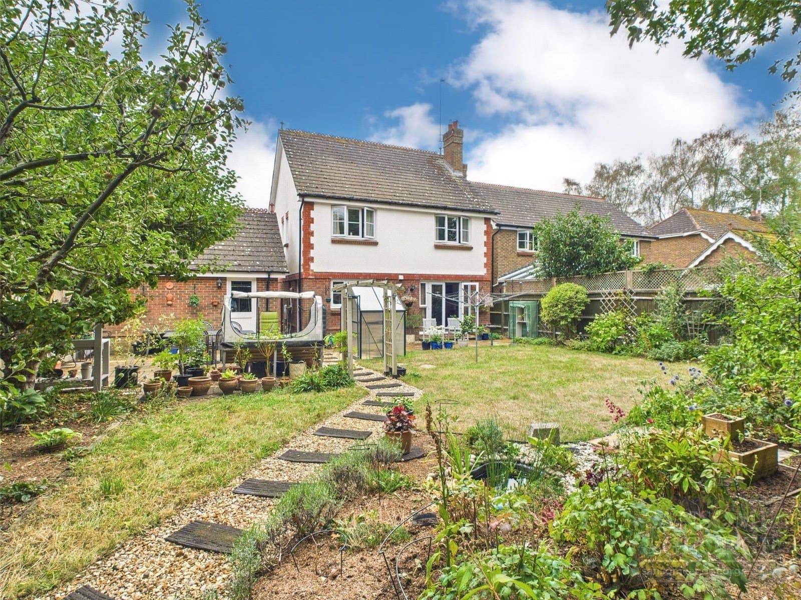 Strawberry Fields, Bramley, Tadley, Hampshire, RG26 5QF