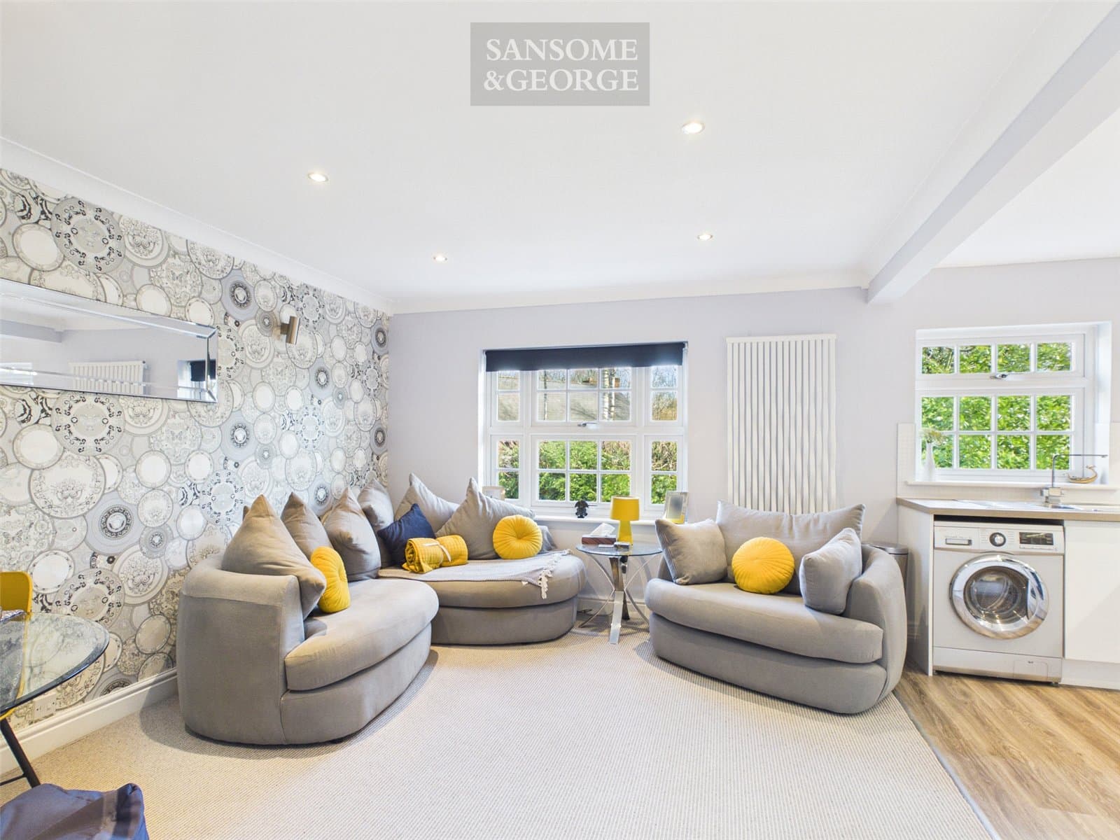 Holly Close, Bramley, Tadley, Hampshire, RG26 5UG