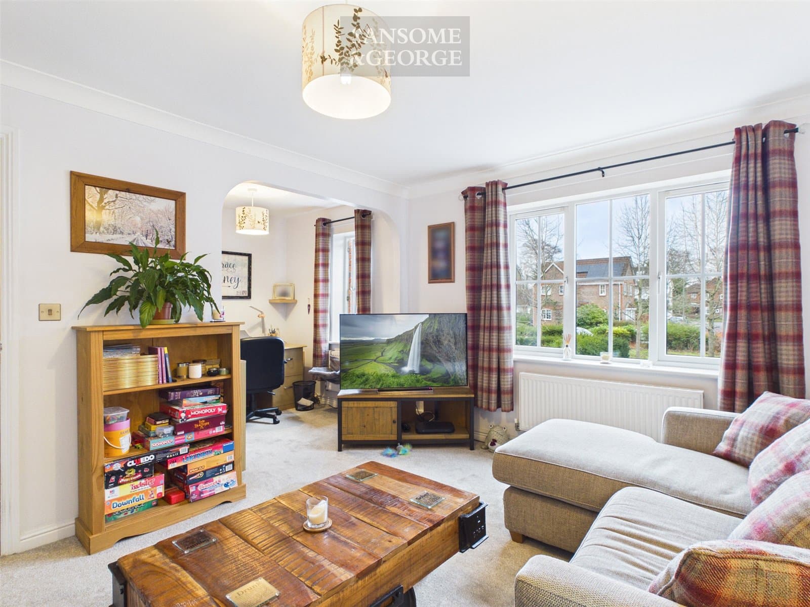 Bronze Close, Beggarwood, Basingstoke, Hampshire, RG22 4UF