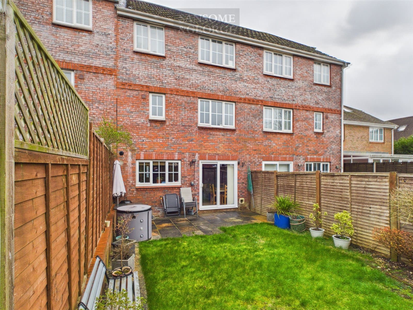 Bronze Close, Beggarwood, Basingstoke, Hampshire, RG22 4UF