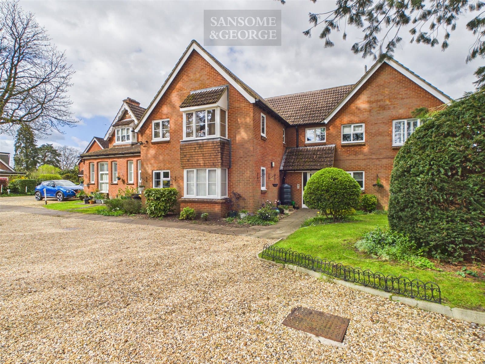 Glenapp Grange, Mortimer Common, RG7