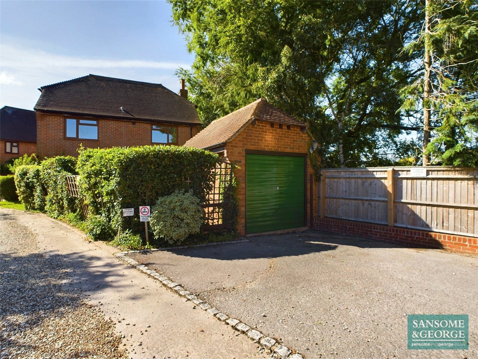 Phoenix Court, Kingsclere, RG20