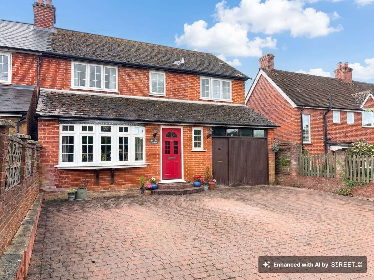 Little London Road, Silchester, RG7
