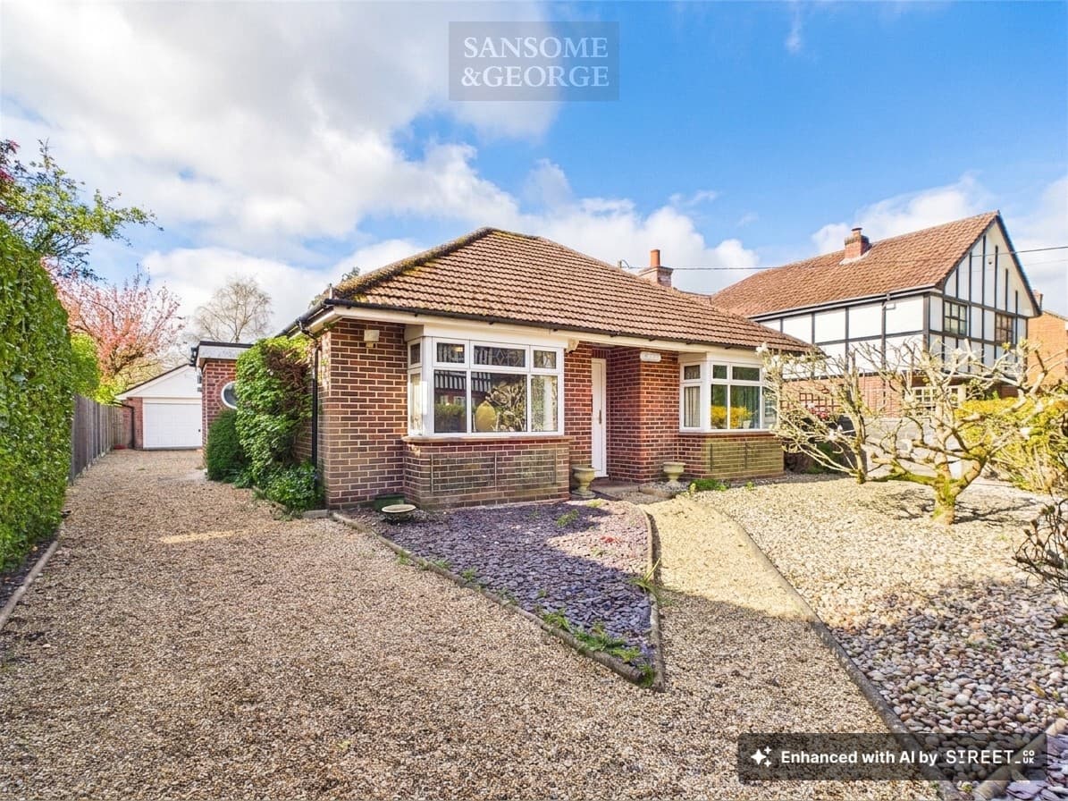 Ravensworth Road, Mortimer West End, RG7