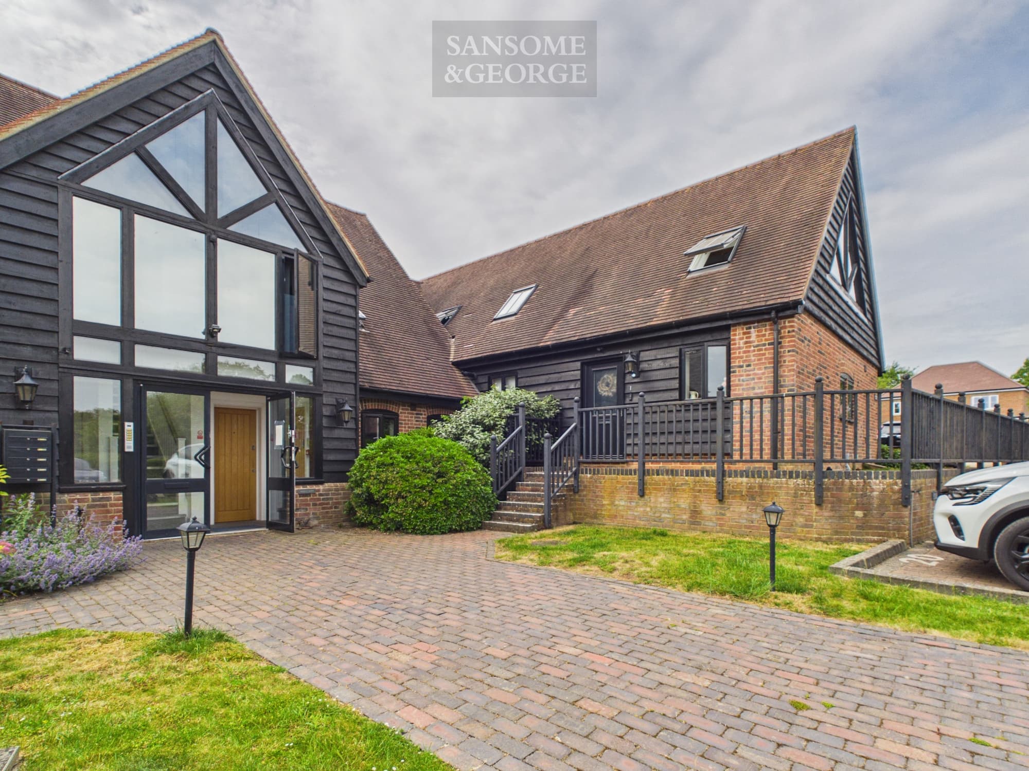 Minchens Lane, Bramley, RG26