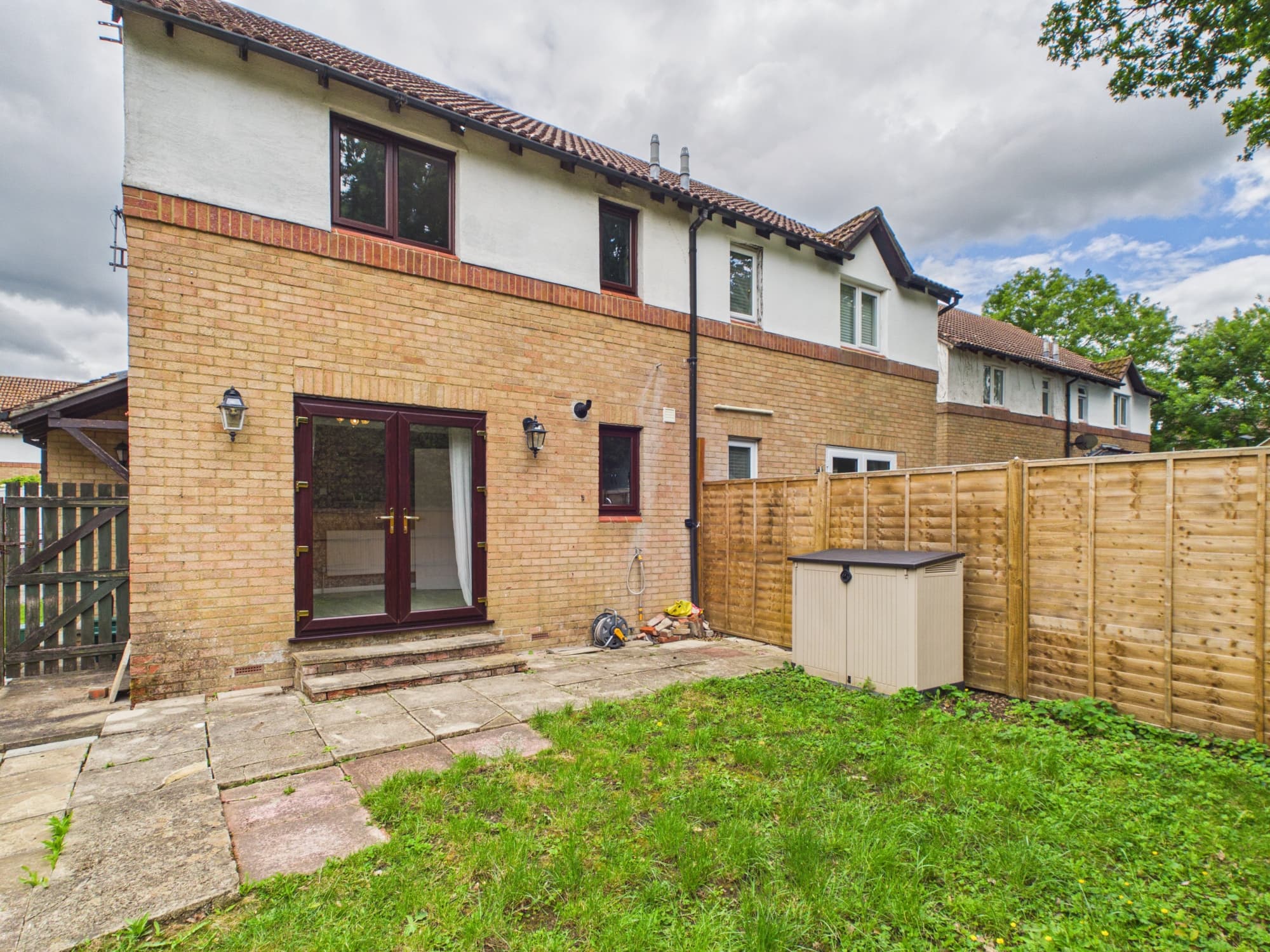 Crookham Close, Tadley, RG26