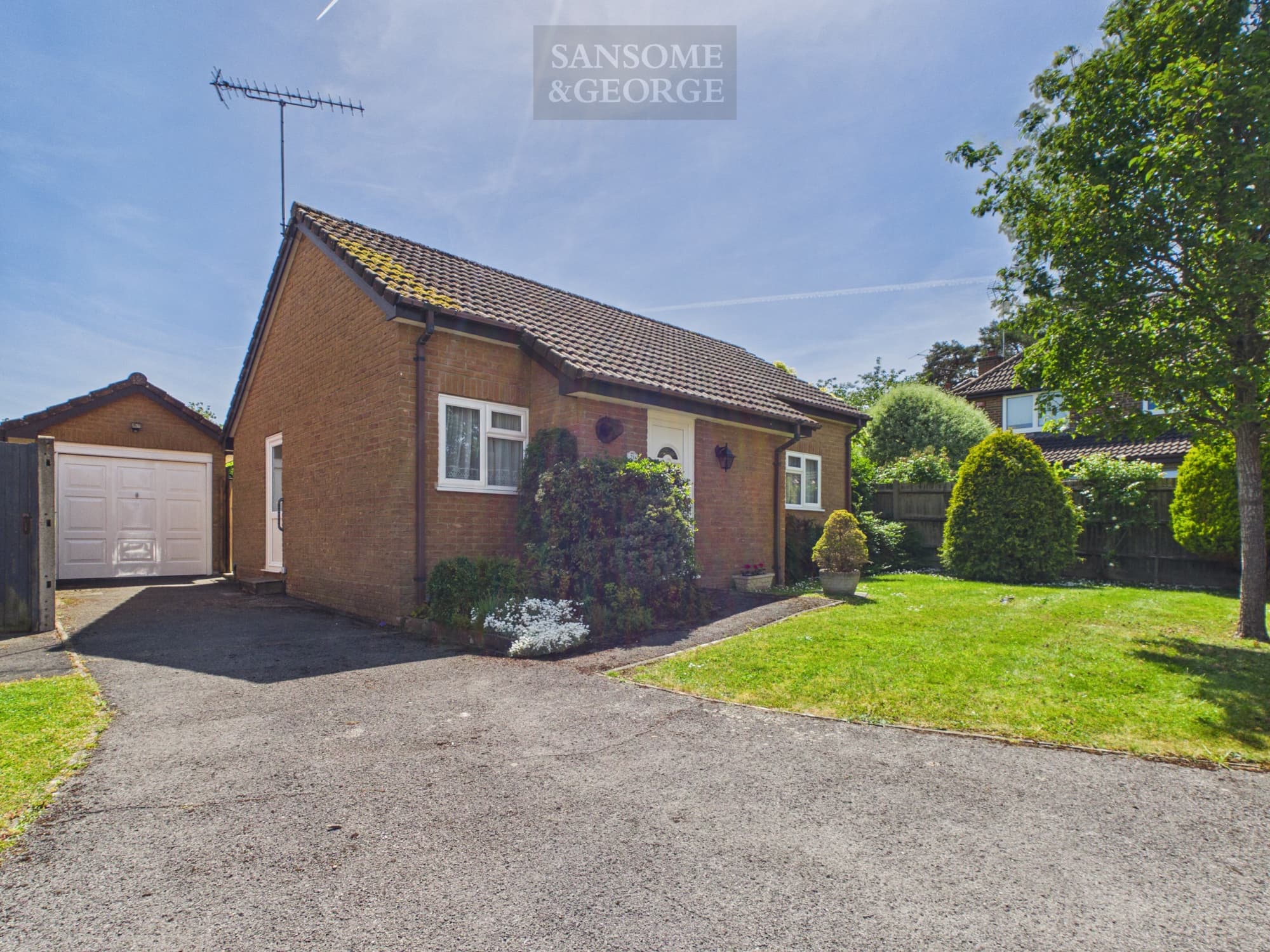 Webb Close, Chineham, RG24