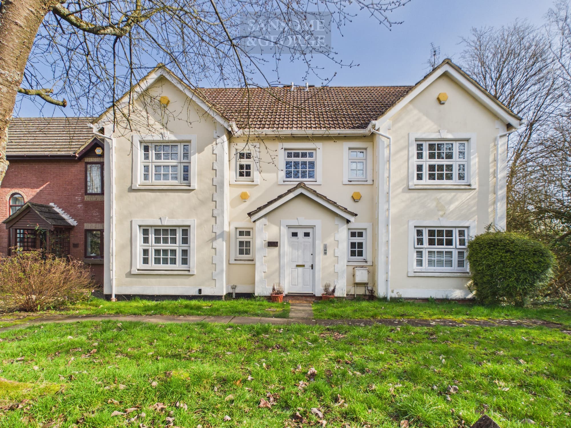 Holly Close, Bramley, RG26