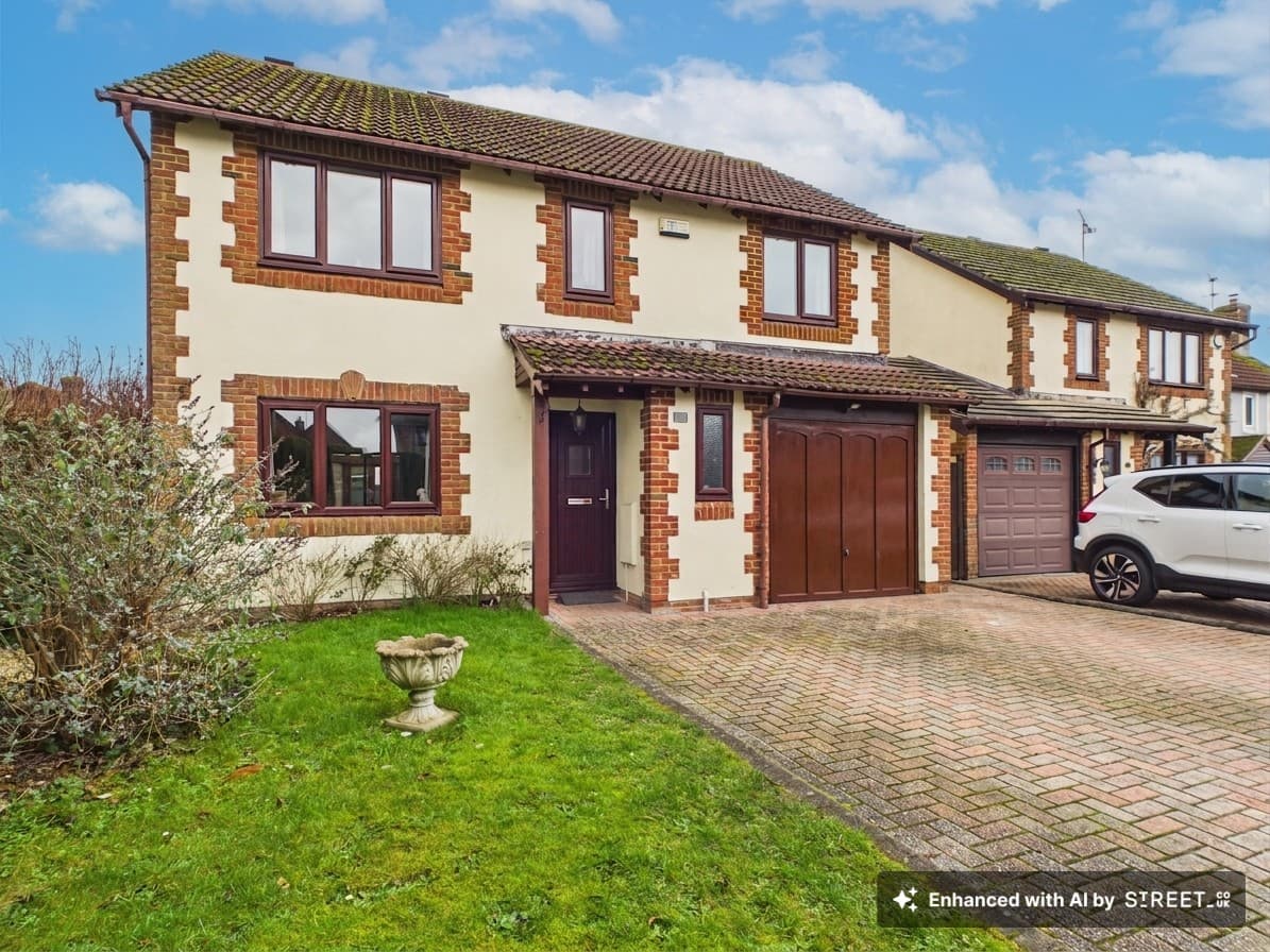 Bramley Green Road, Bramley, RG26