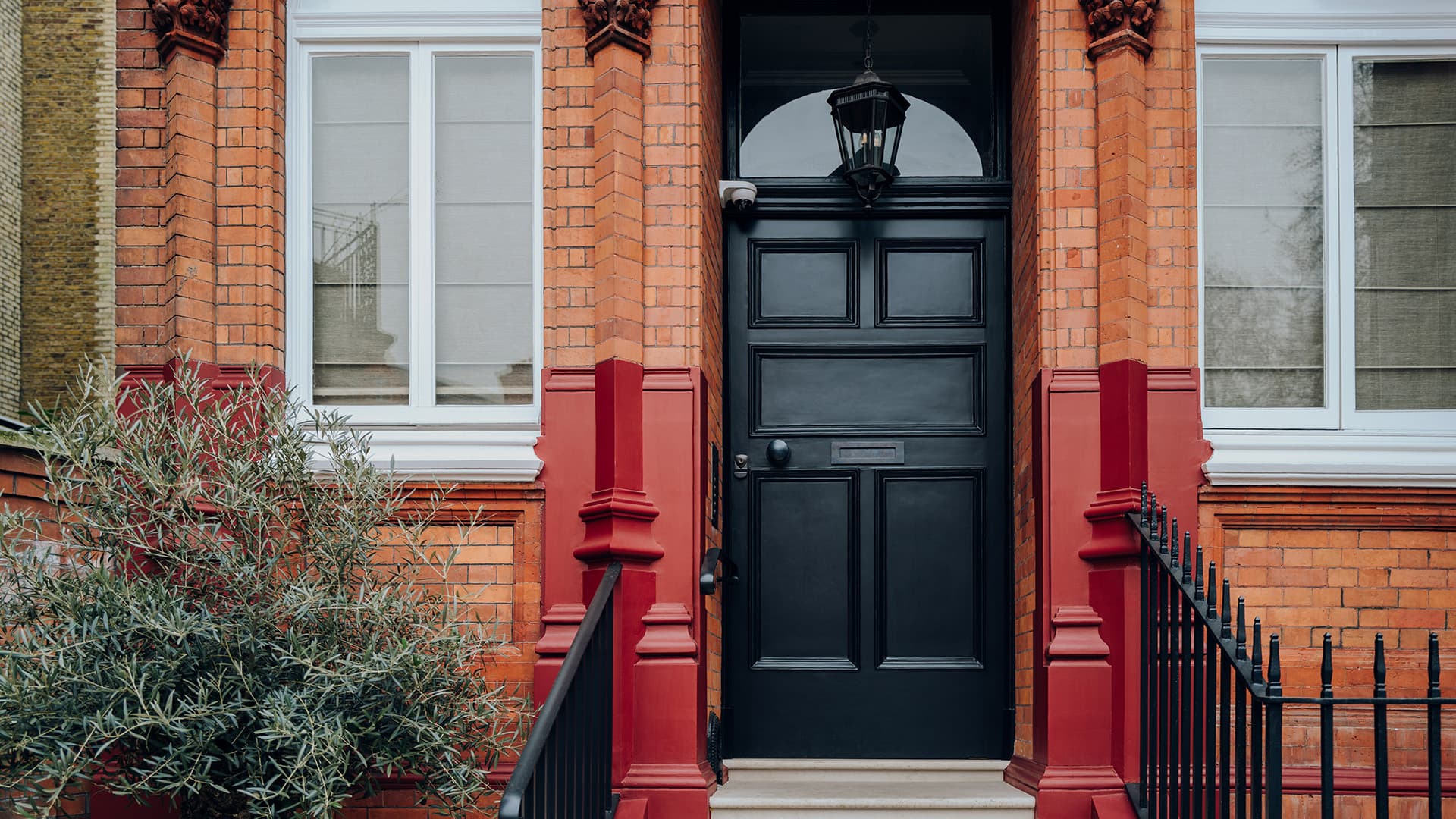 Live market data in Calcot